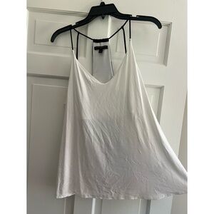 Women’s flowy tank